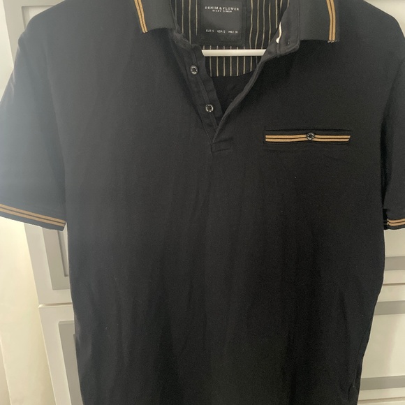 polo shirt - Picture 1 of 4